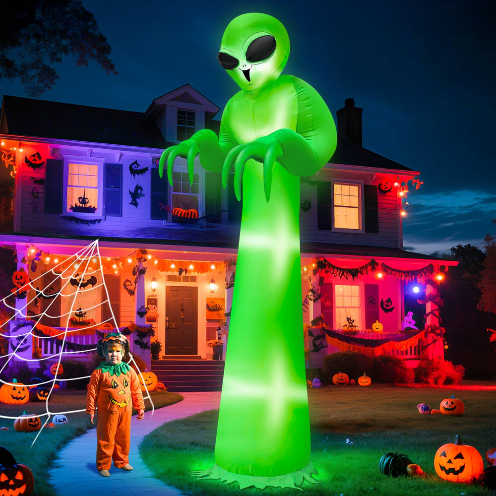 TURNMEON inflable alien frente mostrando altura y diseño impactante